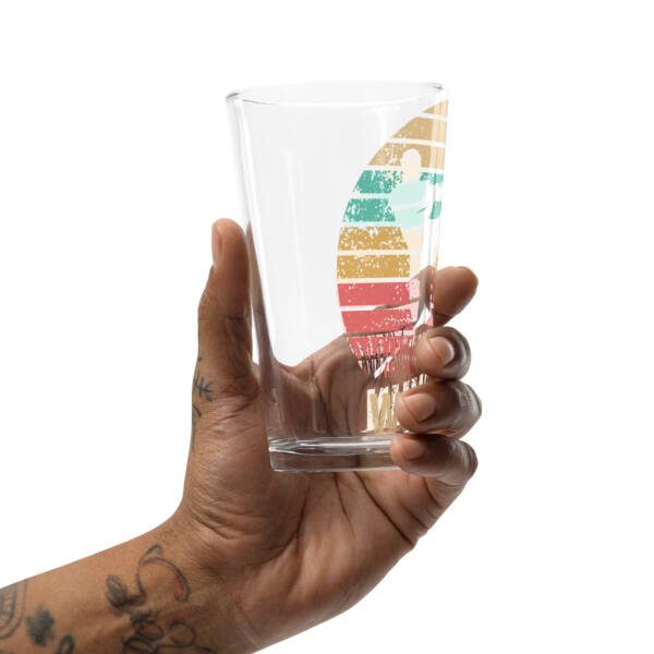 Wing Chun Sifu Dummy Shaker Pint Glass - Image 3